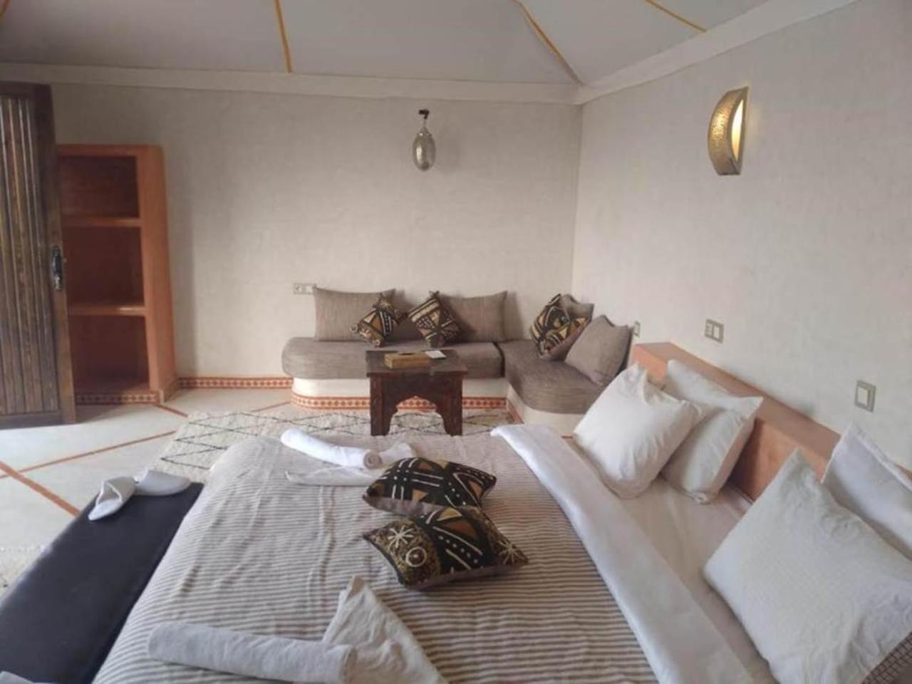 Desert Luxury Camp Мхамід Екстер'єр фото